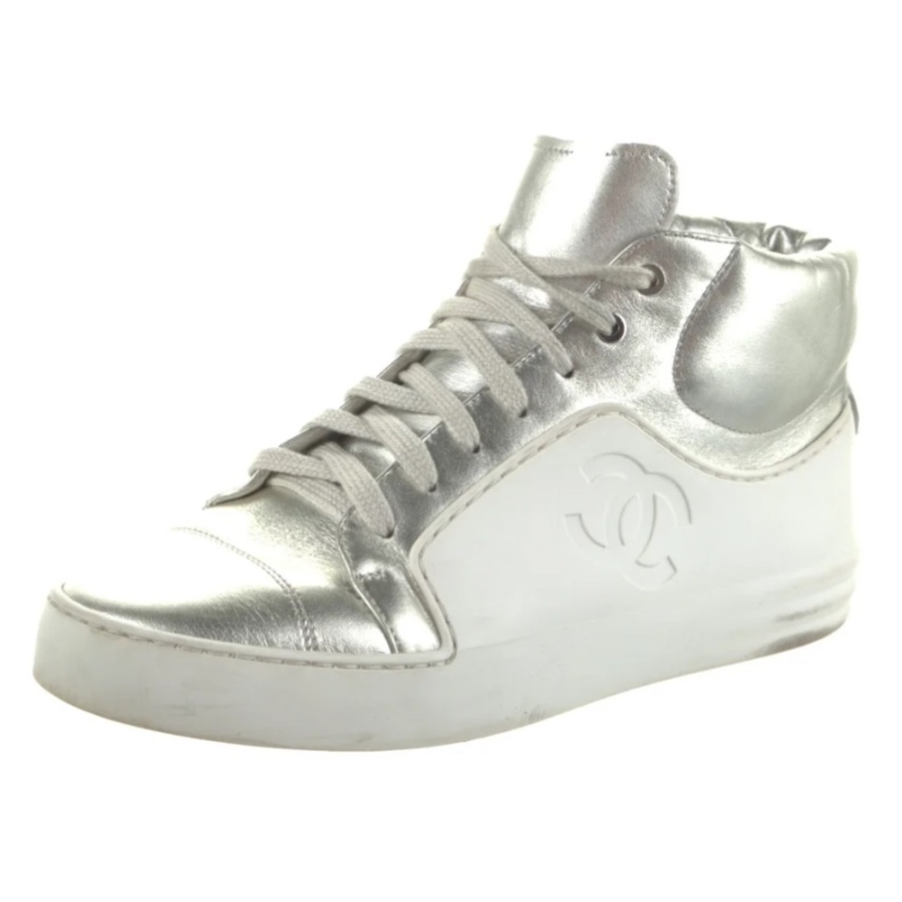 Chanel 2017 Interlocking CC Logo Sneakers High Top White & Silver